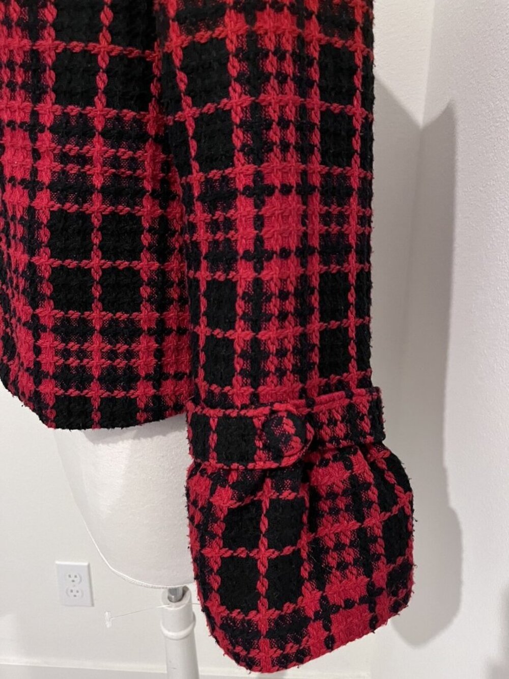 Oleg Cassini Vintage Plaid Wool Blend Lady Jacket Size M Jackie O Style Red Blk - Picture 7 of 14